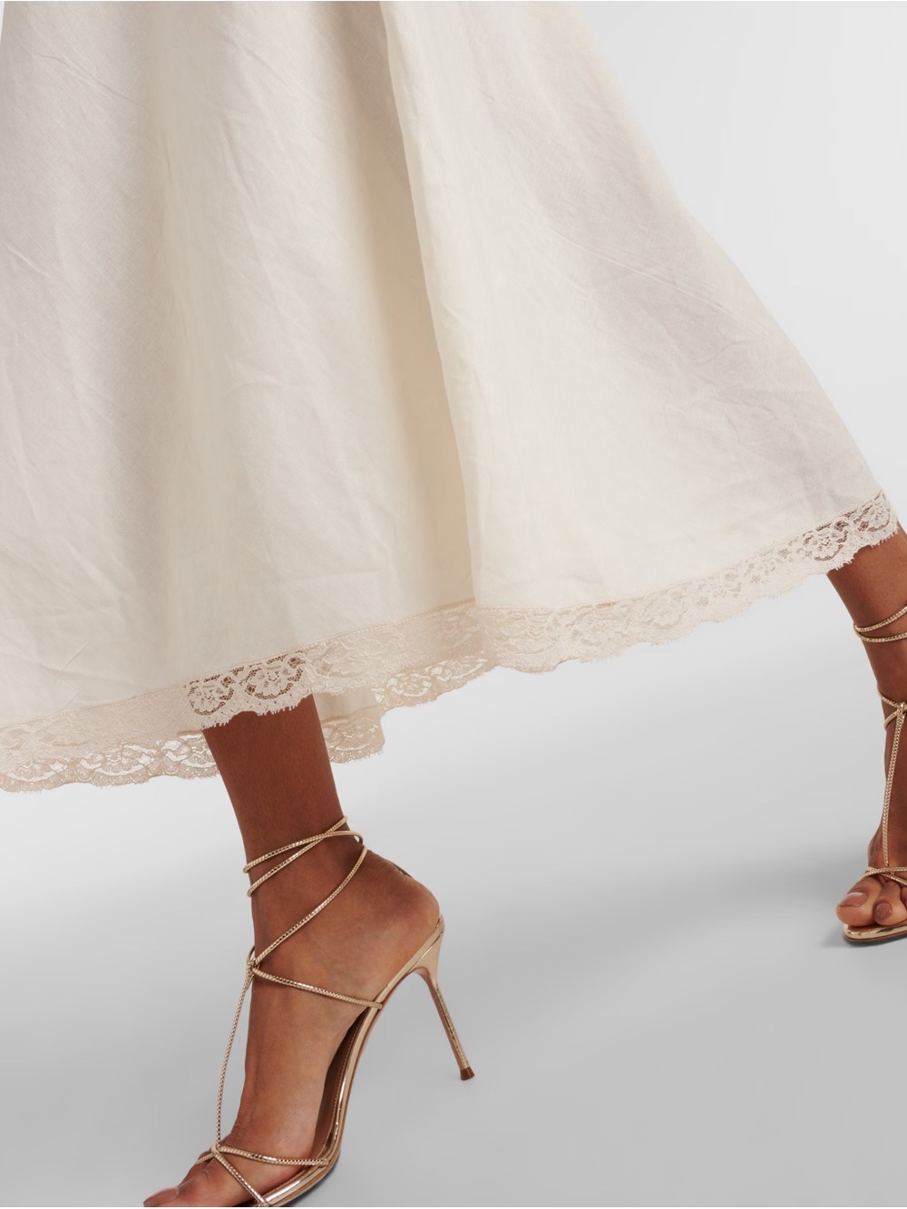RIXO Cream Lace-Trim V-Neck Maxi Dress - Picture 5 of 6